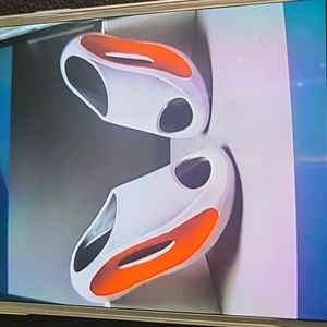 ULTIMATE CLOUD COMFORT SLIPPERS.